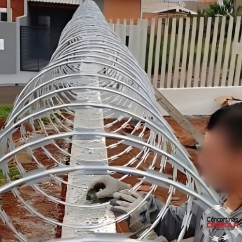 Instalação de Concertina em Votorantim